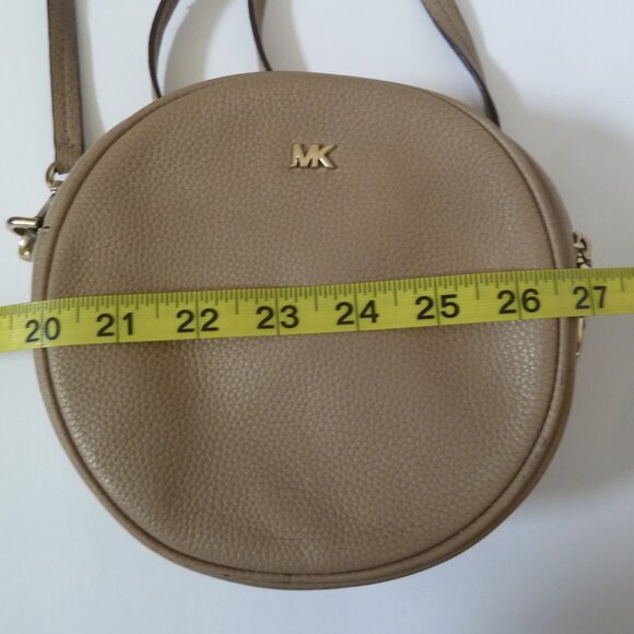 2018 MK MIchael Kors Pebble Leather Canteen Cross Body Truffle NO FRINGE DANGLE - Picture 10 of 11